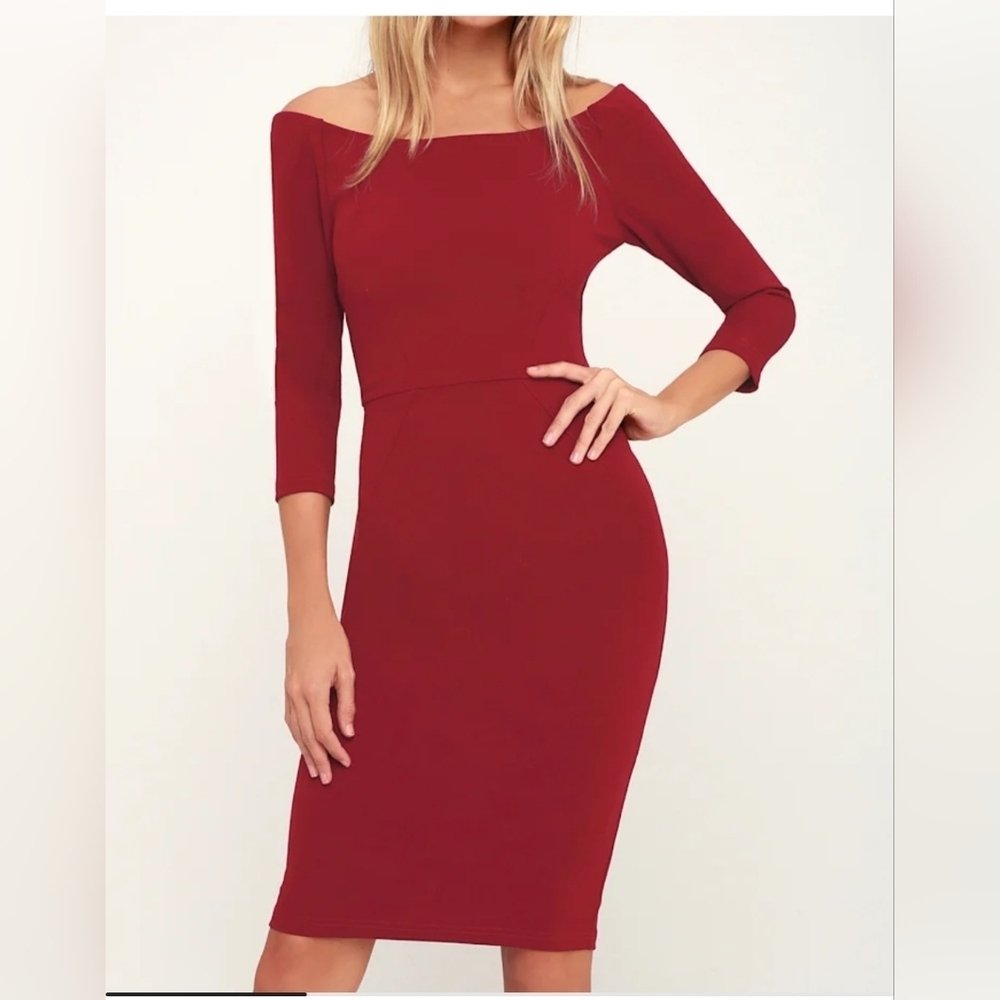 NWOT Lulus CEO MY! Wine Red Three Quarter Sleeve Bodycon Midi Dress. Siz XS